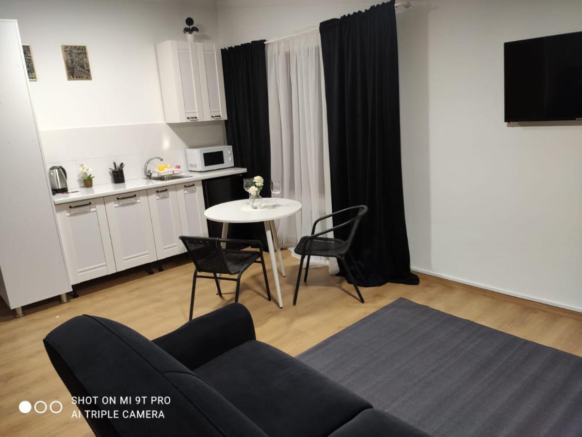 Studio In The Center City Chişinǎu Buitenkant foto